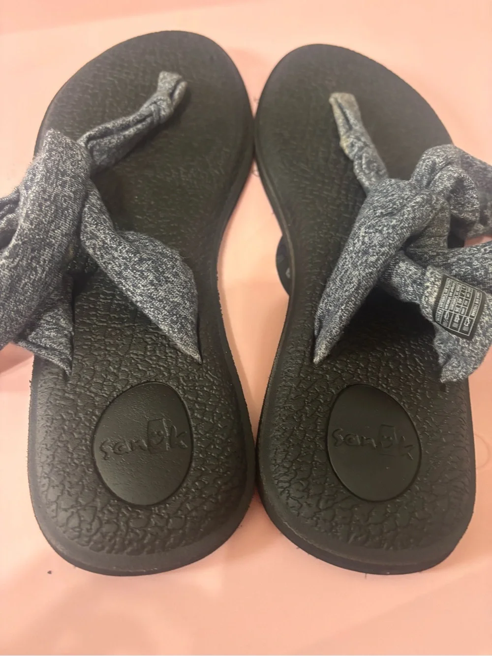 Sanuk size grey